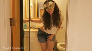 Love Rachelle 11 – Shits And Play With Shit In Bathroom (FULL HD)